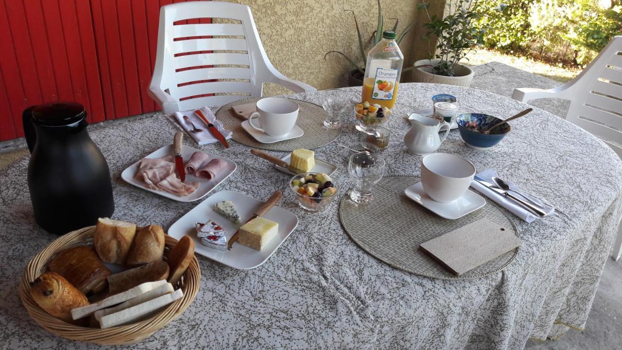 La Demeure D'Helice Bed & Breakfast Langlade Eksteriør bilde